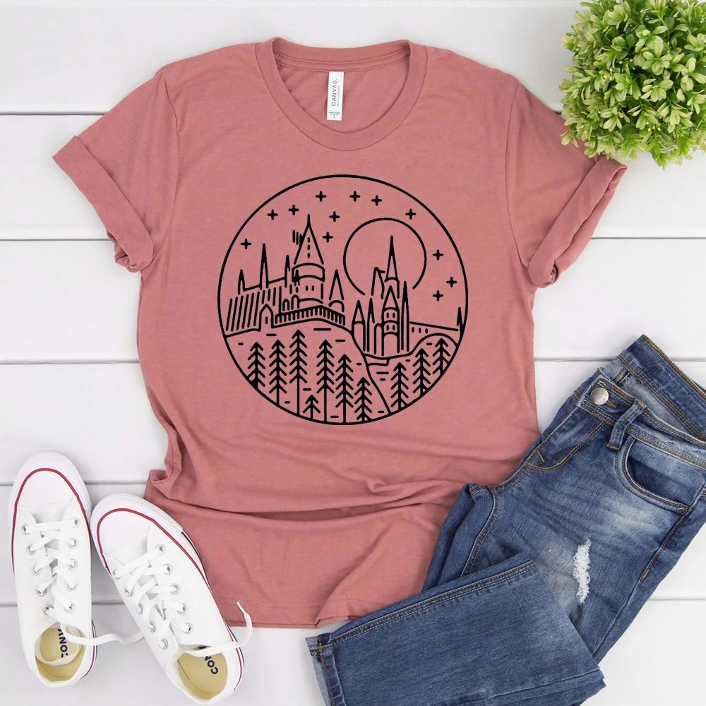 2023 Magic School Castle T-Shirt Hogwart Is My Home Wizard Shirt Hp Movie Inspired Tee Unsex Manica Corta Tees Cute Fans Tops