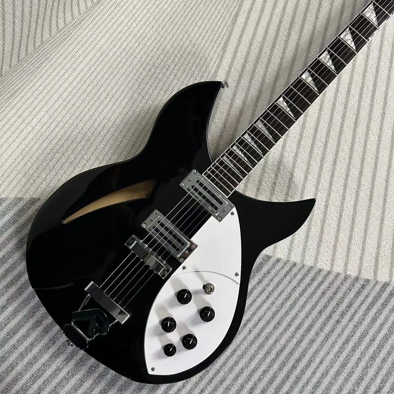 Chitarra Elettrica Rickenbacker 330, Corpo Semicavo, Colore Nero, Ponte Del Sistema Tremolo, Guitarra A 6 Corde, Violino, Muslimate,