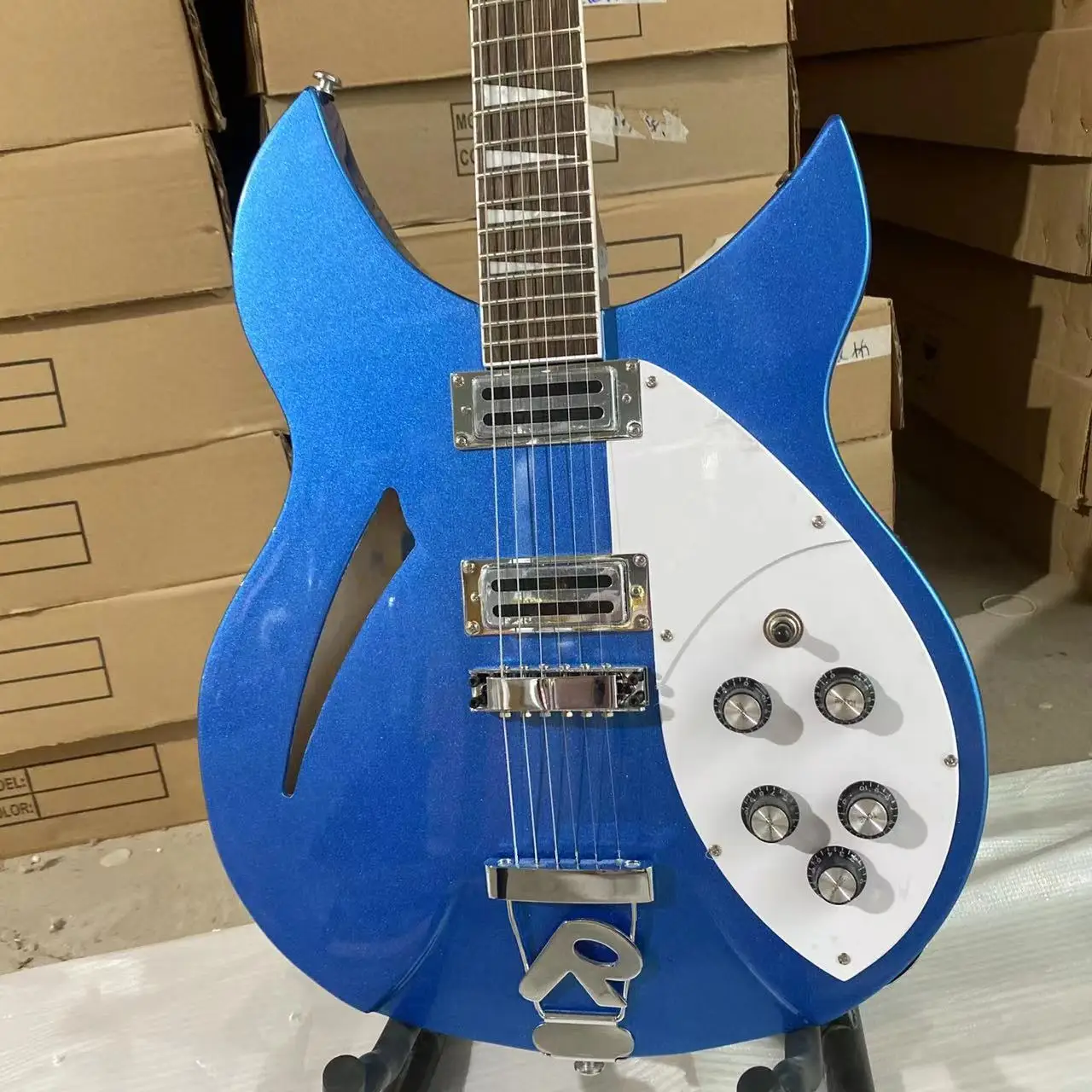 Chitarra Elettrica Rickenbacker 330, Colore Blu Metallizzato, Corpo In Acero, Tastiera In Palissandro, Ponte Posteriore R, Muslimah, Spedizione Gratui
