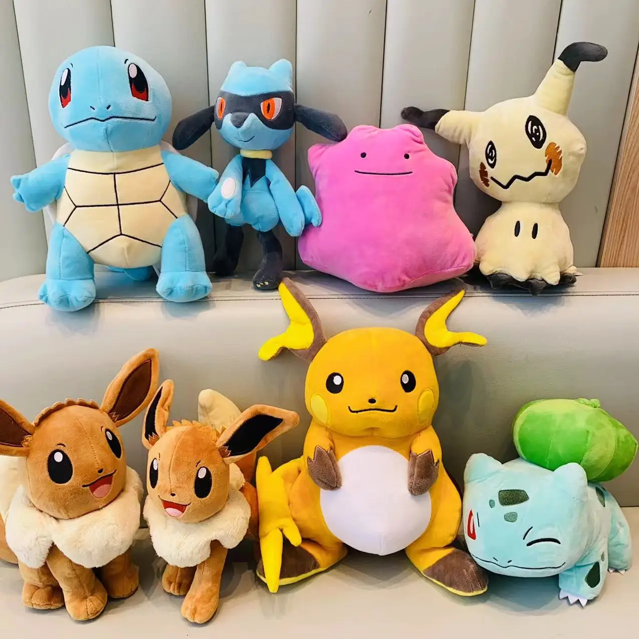 Peluche Animali Di Peluche Raichu Eevee Riolu Mimikyu Ditto Bulbasaur Anime Figure Peluche Toys