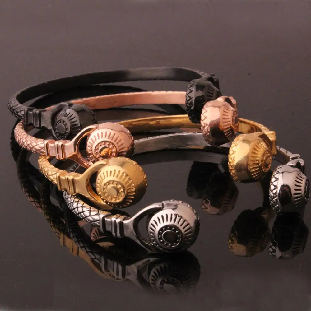 Top Design Acciaio Inossidabile Metallo Acciaio Inossidabile Colore Argento/Oro/Nero/Oro Rosa Design Cuffia Uomo Donna Bracciale Rigido