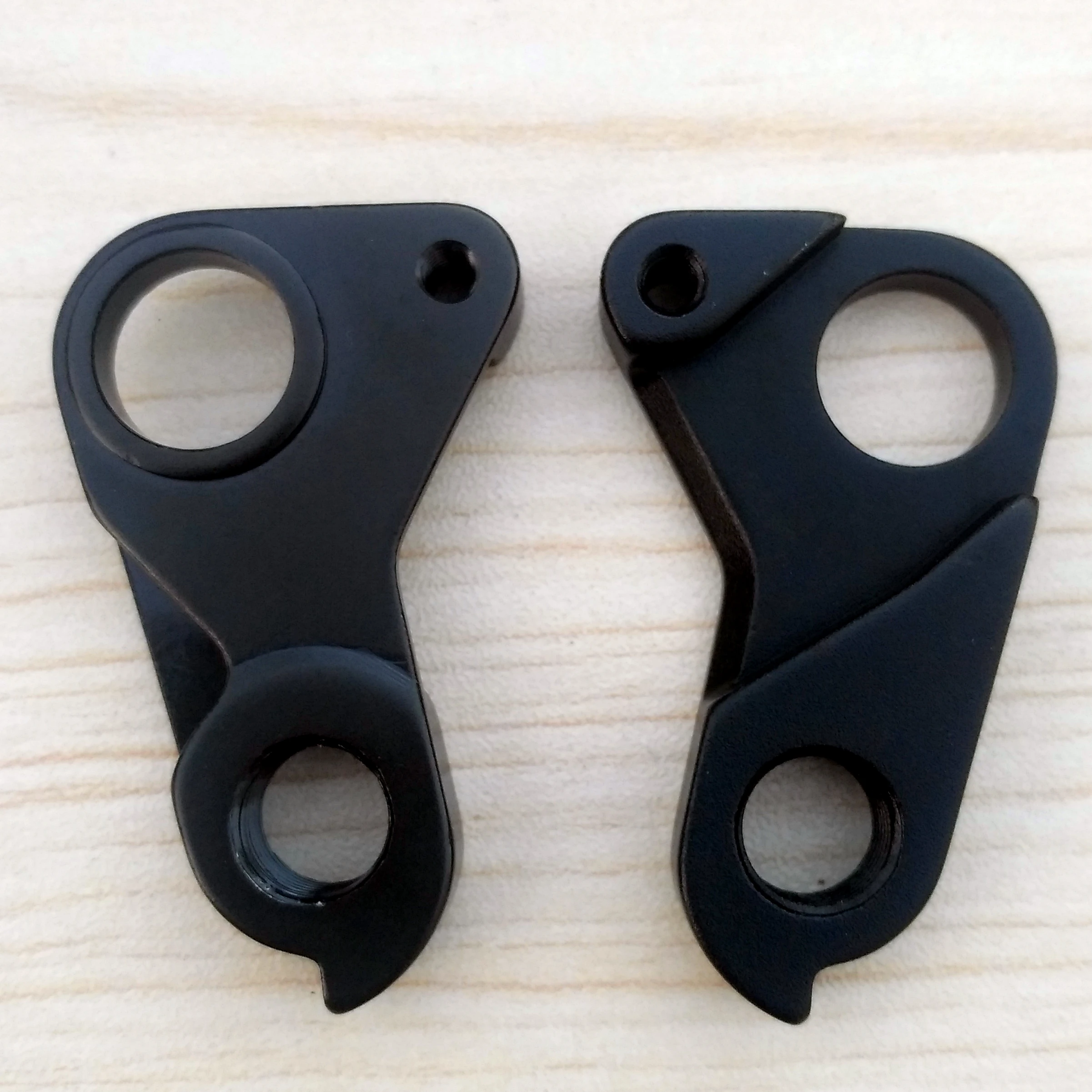 1 Pz Bicicletta Deragliatore Posteriore Gancio Dropout Per Kestrel Terx Scott Contessa Scala Scott E-Aspetto E-Genius Scott Spark 700 Sl Rc
