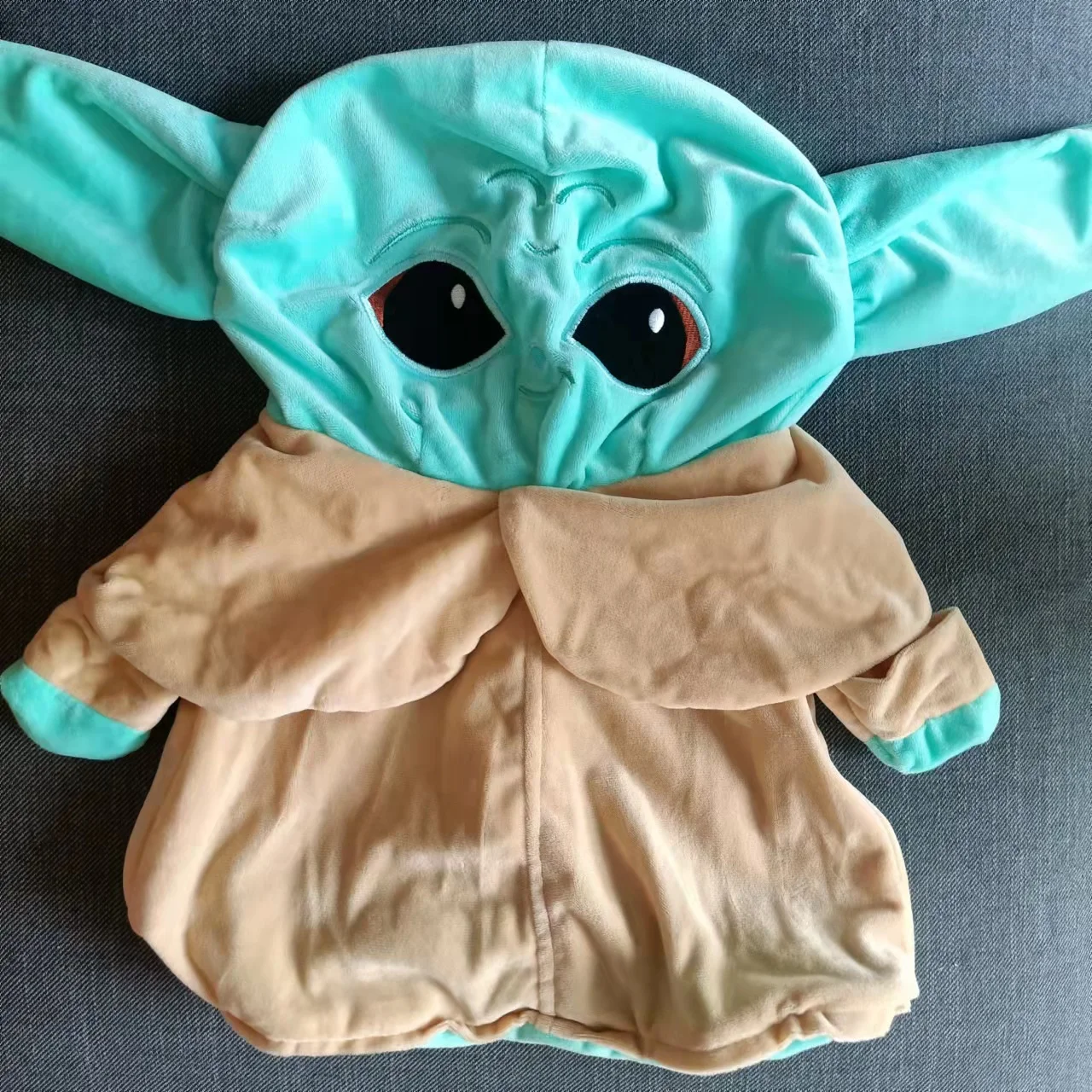 New Disney Yoda Holster Peluche Skin Master Aliens Mandalorian Unfarcito Semilavorato Bambola Cartoon Baby Dolls Toy No Filler