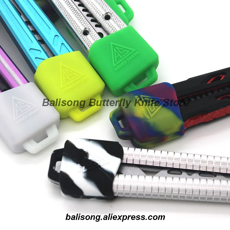 Coltello A Farfalla Squalo Armato Copertura In Silicone Balisong Custodia Fodero