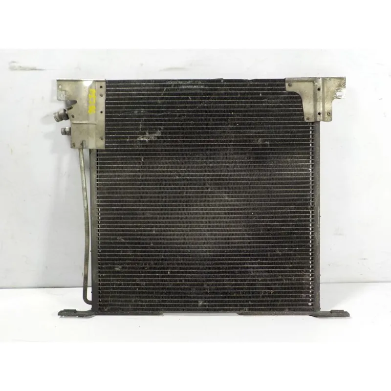 Condensatore Aria Condizionata/6388350170/17106568 Serve Mercedes-Benz Vito (W638) Scatola Chiusa 110 Cdi (638.094)
