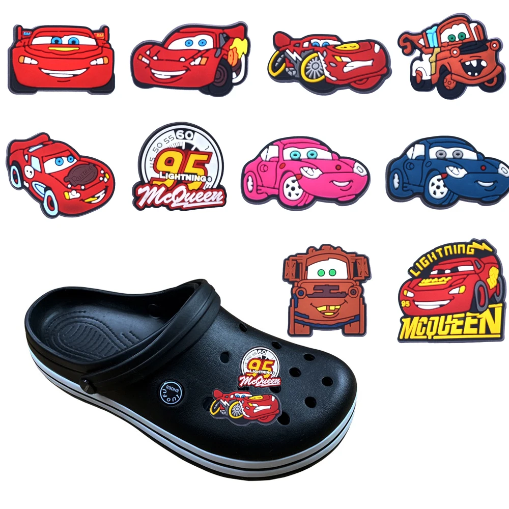 1Pc Original Animation Movie Cars Pvc Croc Charms Lightning Mcqueen Shoe Charms Croc Jeans Zoccoli Pins Bambini Donne Decorazioni Per Scarpe
