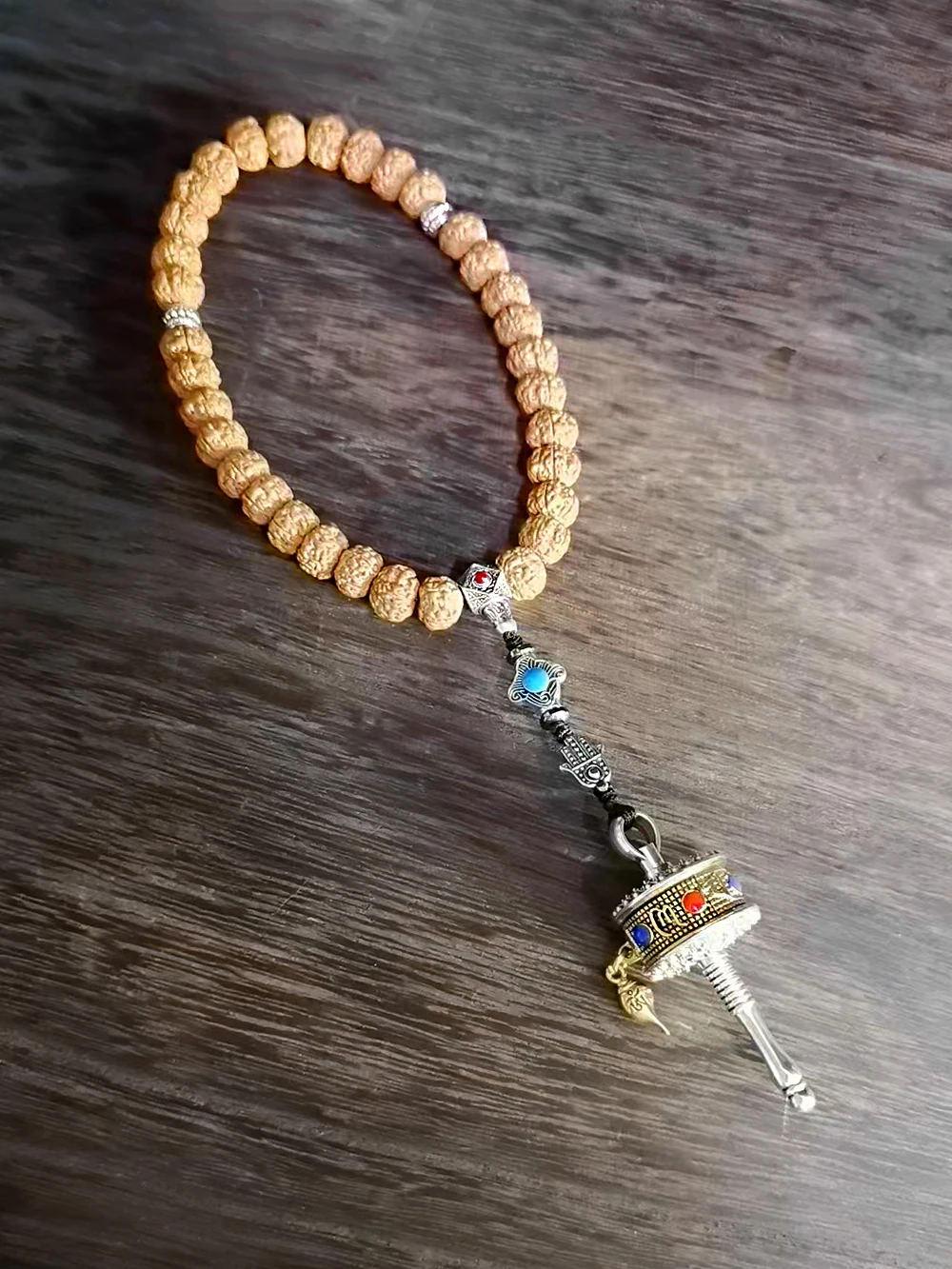 33 Perline Natural Vajra Bodhi Bracciale, 8-9Mm Rudraksha Beaded Pray Mala Bracciale, Meditazione Benedizione Gioielli