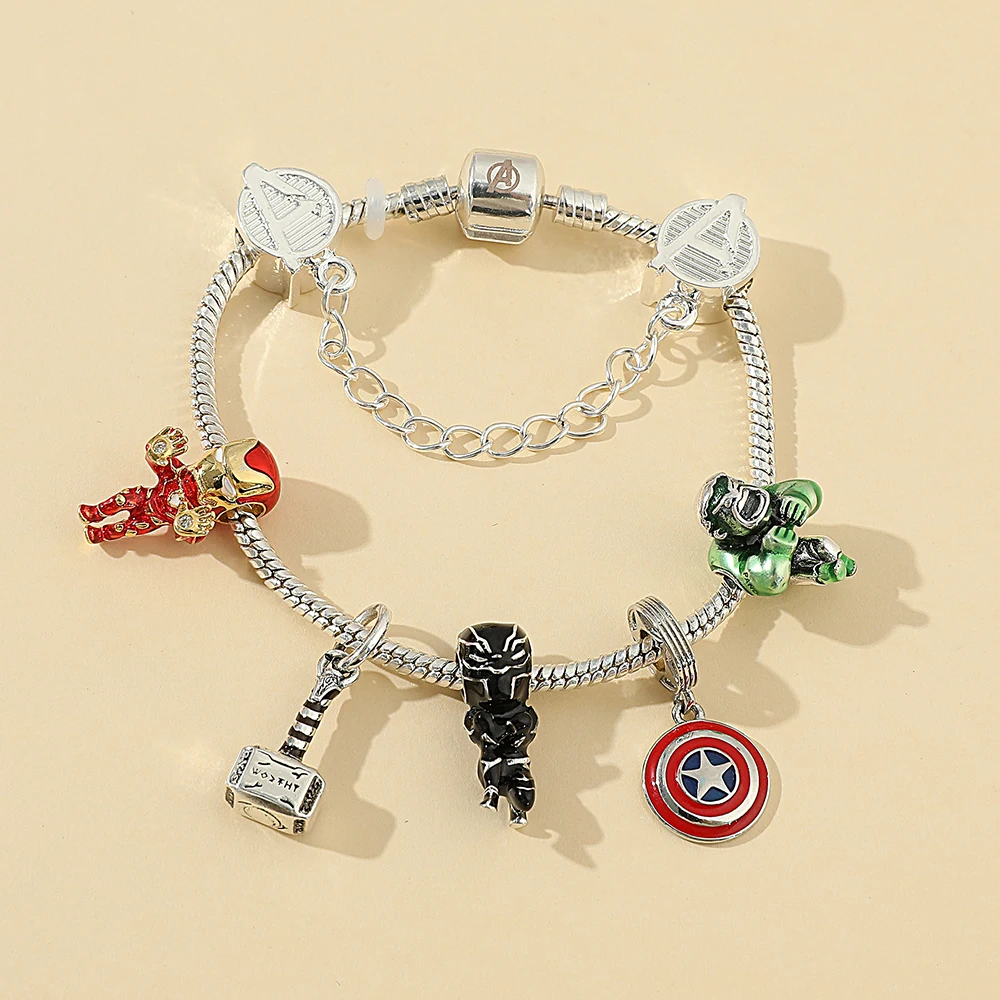 Marvel Superhero Movie Charm Bracciale The Avengers Iron Man Hulk Spider Man Beads Bracciale Trend Bracciale Con Ciondolo In Metallo