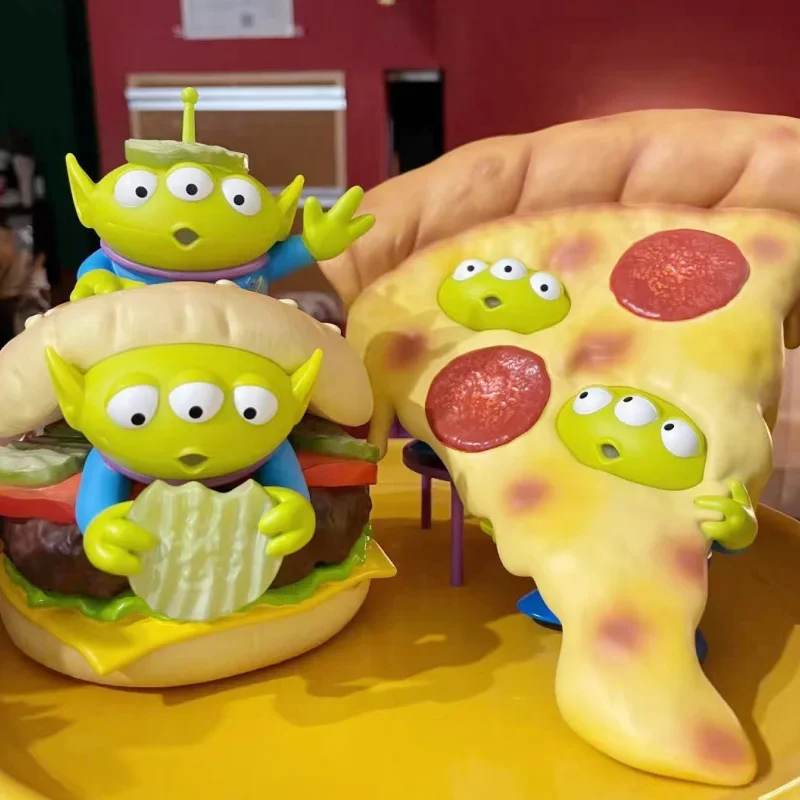 Disneys Cartoon Toy Story Alien Hamburger Statue Creative Three Eyes Alien Action Figure Fashion Brand Pvc Collection Model Gift