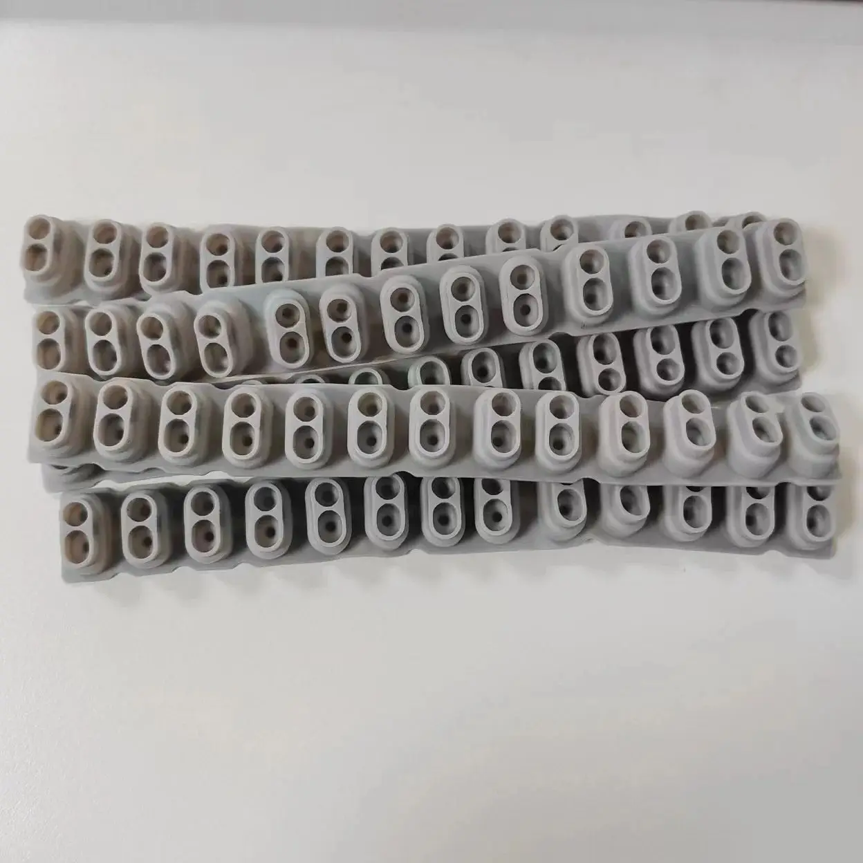 Striscia Di Contatto In Gomma Conduttiva Per Korg Kross Kross2 Kross1 Kross 2 Pad Di Contatto In Gomma (4 Pcs12Keys 1 Pcs13Keys)