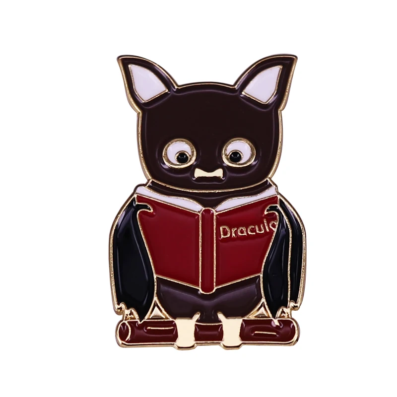 Baby Vampire Bat Dracula Smalto Pin Desmodus Rotundus Badge Carino Volpe Volante Spilla Belle Creature Gioielli