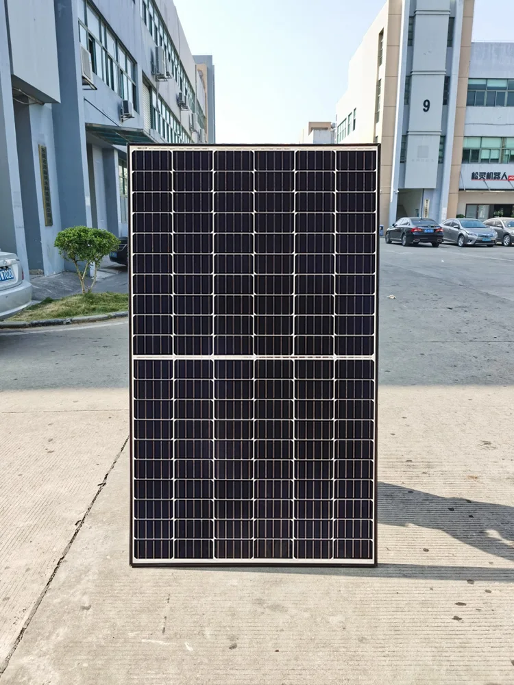Pannello Solare Con Telaio Nero In Vetro Temperato Caricabatteria Solare Da 400W Perc Split Cell Monocristallino Off On Grid System Per La Casa