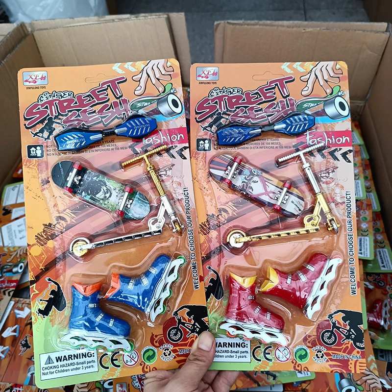 Pattini A Rotelle Scooter Finger Skateboard Bike Indoor Home Toys Per Tech Deck Ramp Venue Combination Set Bambini