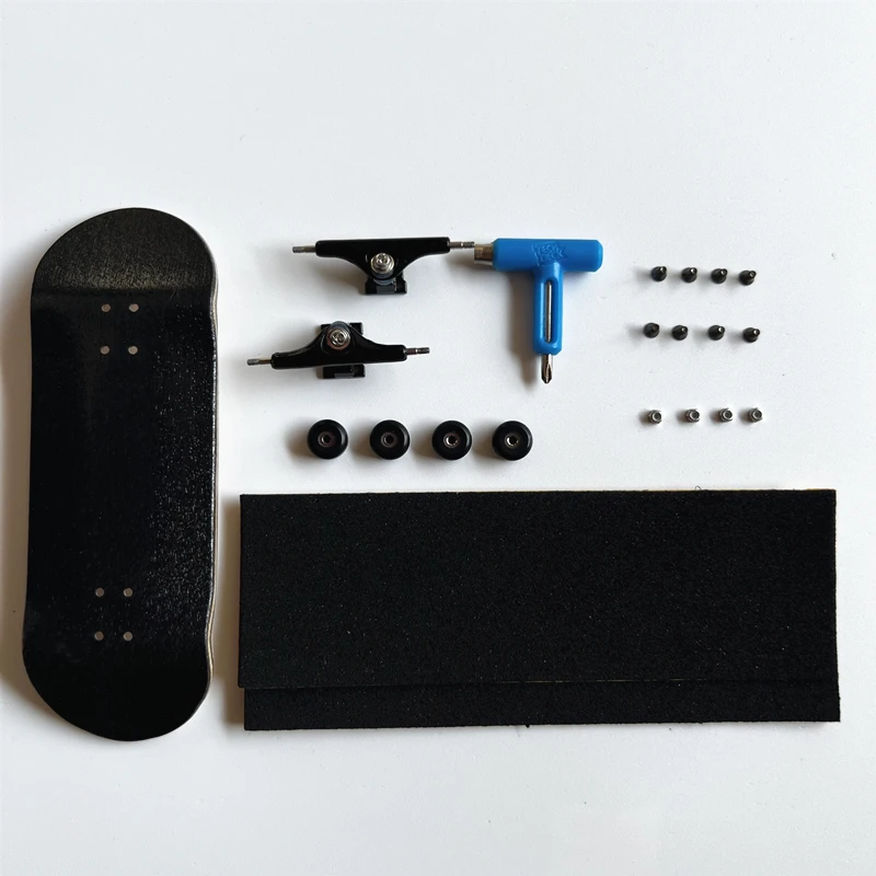 Commercio All'Ingrosso Custom Tech Deck Maple Wood Finger Skateboard Mini Camion Con Tastiera In Legno E Ruote Cnc
