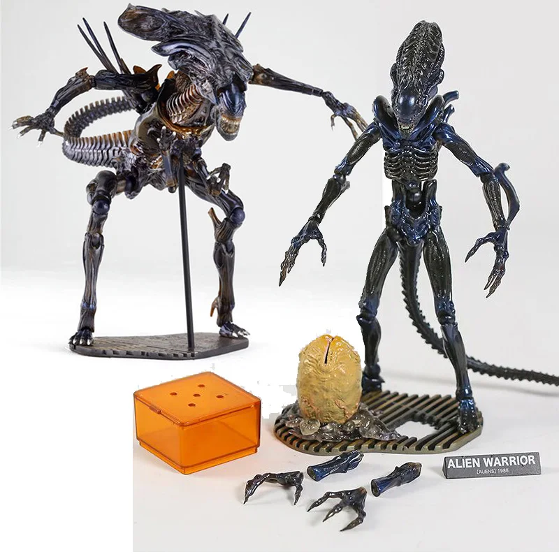 Warrior 018 Alien Queen Sci-Fi Revoltech 016 Alien Action Figure Alien Vs Predator Model Toys Hobby Regalo Di Compleanno Bambola
