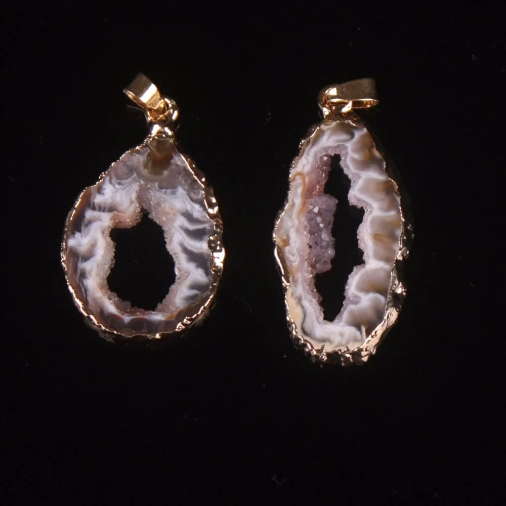 2 Tipo Gold-Tone Druse Naturali Onyx Sottile Fetta Drusy Cristallo Giallo Geodi Druzy Ciondolo Cluster Roccia Grezza Per Regalo Di Festa