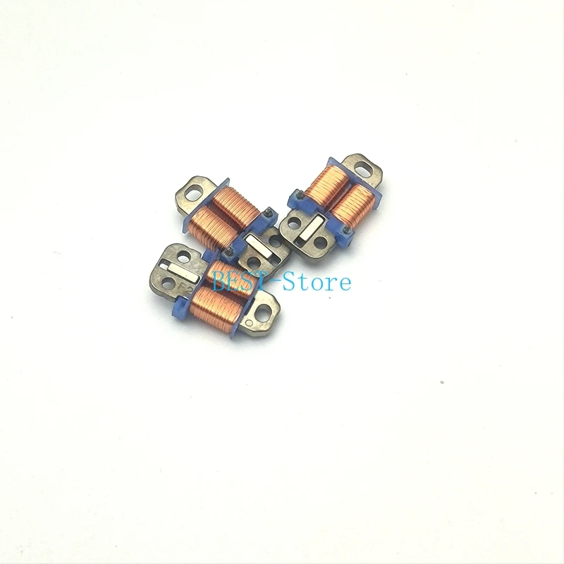 Nuovo Per Pentax K-30 K-50 K500 K-S1 Ks2 K-3 K30 K50 K500 Apertura Solenoide Stantuffo Accoppiatore