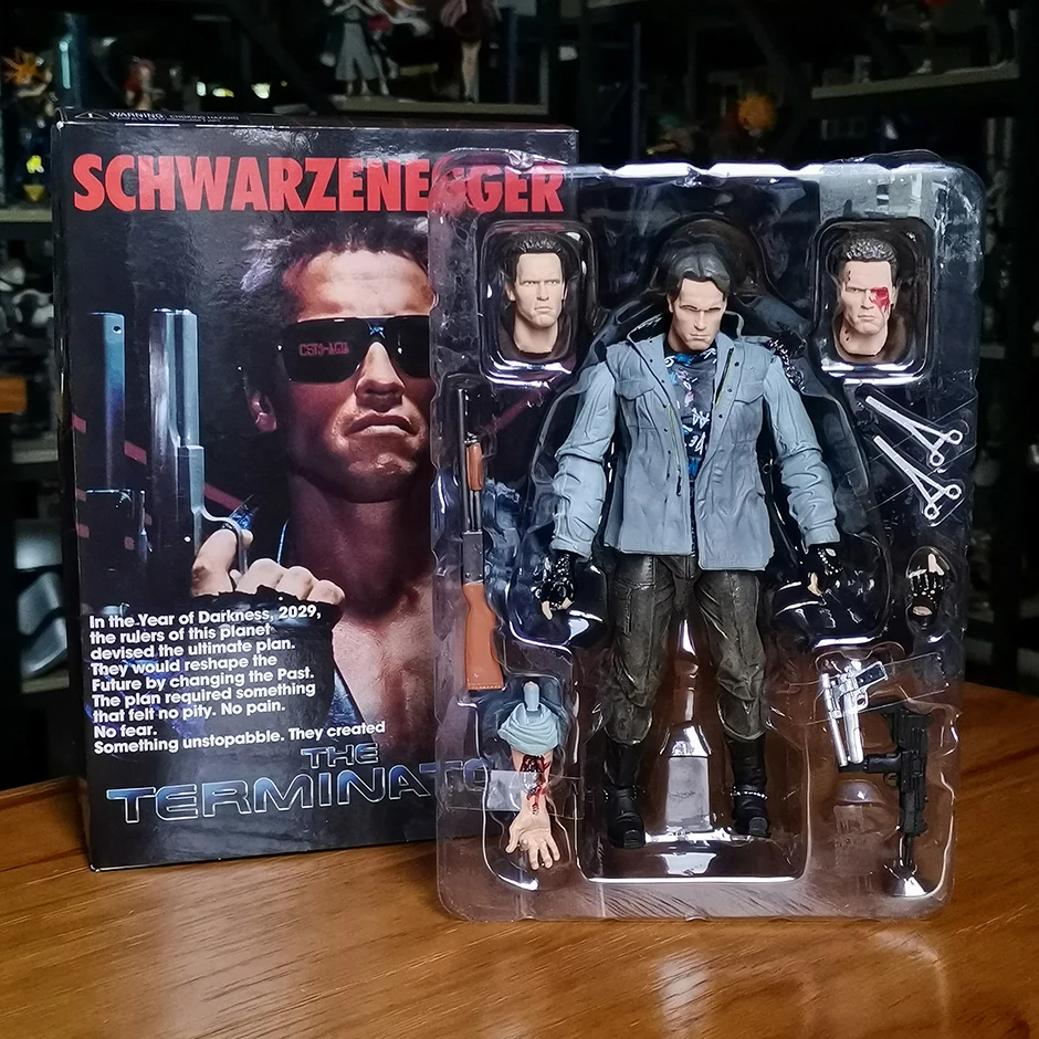 Neca Terminator - Ultimate Terminator Tech Noir T-800 Figura Modello Giocattolo Figurina Collegabile Bambola Ornamento Desktop