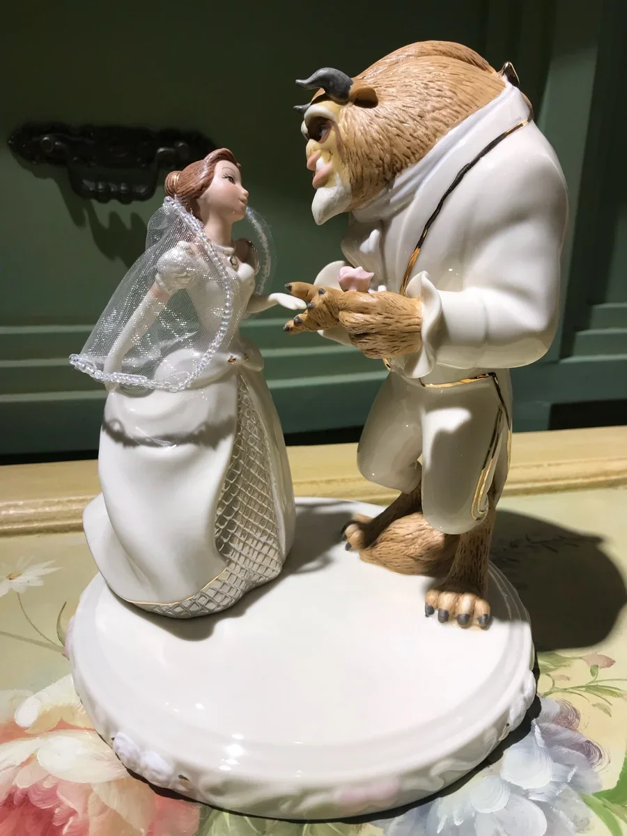 American Gilt Beauty And Animals Ceramic Limited Edition Sculpture Romantic Love Story Figure Ornamenti Regali Di Nozze