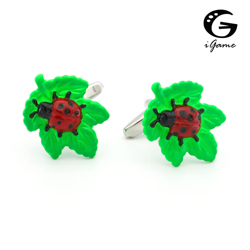 Igame Nuovo Arrivo Coccinella Settembre Gemelli Coccinella Carina Con Gemelli Camicia Da Uomo Design Foglia Verde Spedizione Gratuita