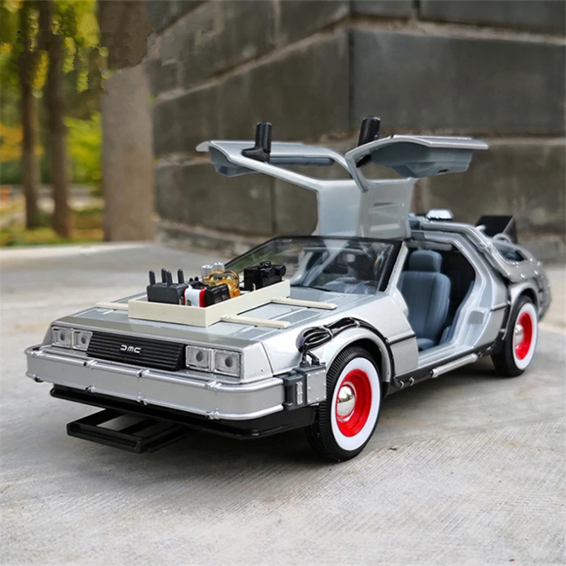 Welly 1:24 Dmc-12 Delorean Time Machine Back To The Future Car Model Diecast Metal Toy Car Model Simulation Collection Regalo Per Bambini