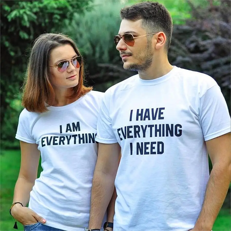 Maglietta Da Donna Maglietta Abbinata Ho Tutto Ciò Di Cui Ho Bisogno Sono Tutto Lettera Stampa Estate Coppie Amanti T-Shirt Top Casual