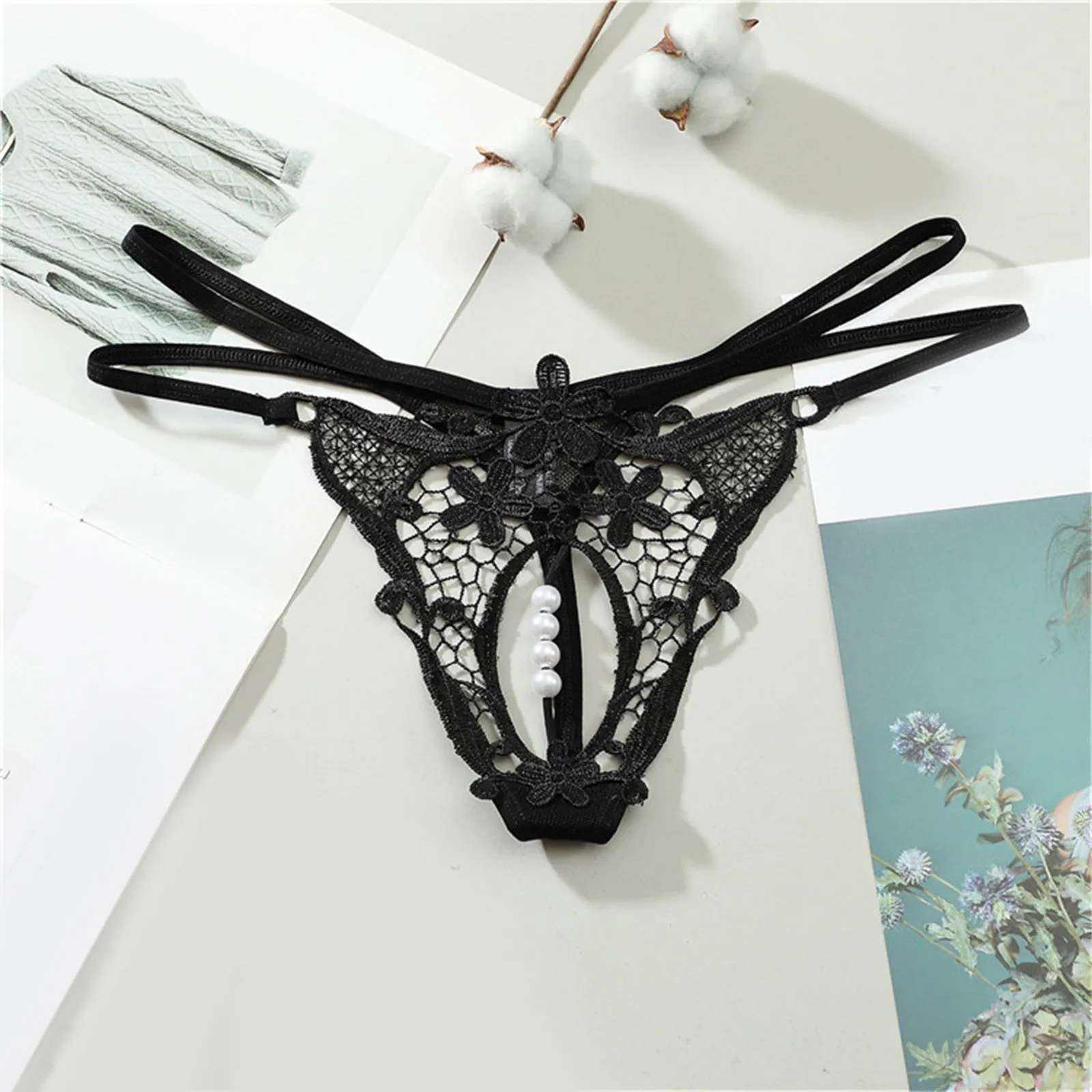 Sexy Hollow Out Panties Lace Thongs Underwear Women Strings Perizoma Donna Sexy Underpants Lingerie