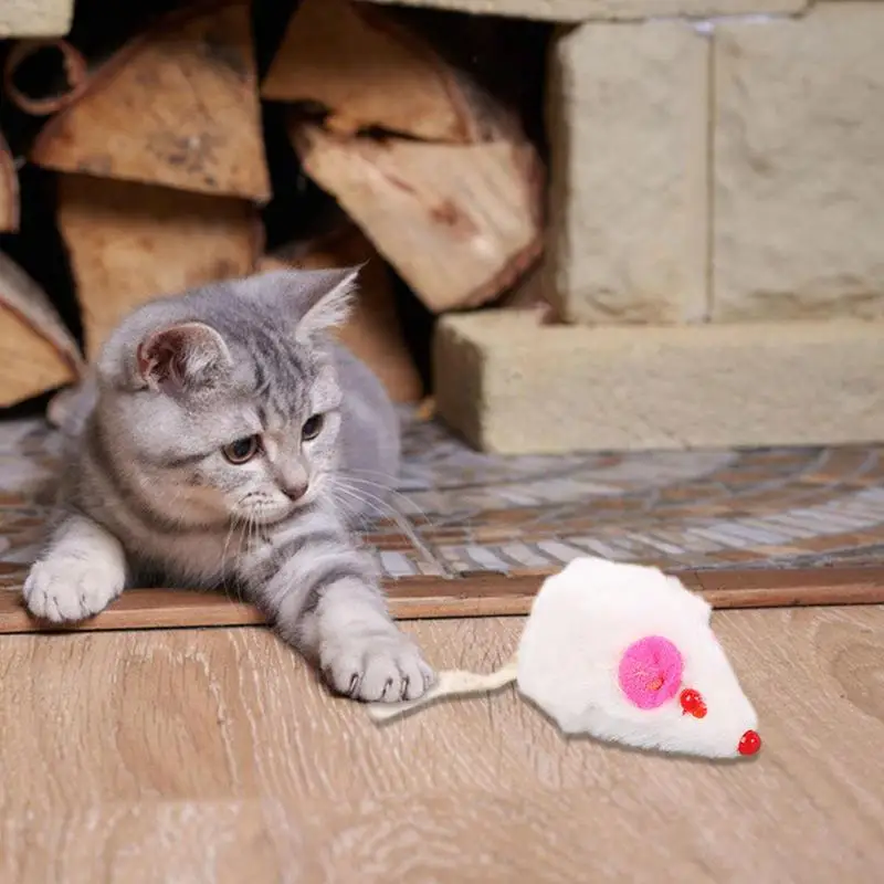 Furry Peluche Gatto Giocattolo Falso Topo Gatto Pet Toys Faux Little Mouse Squeak Noise Sound Soft Solid Interactive Mouse Toys For Cat
