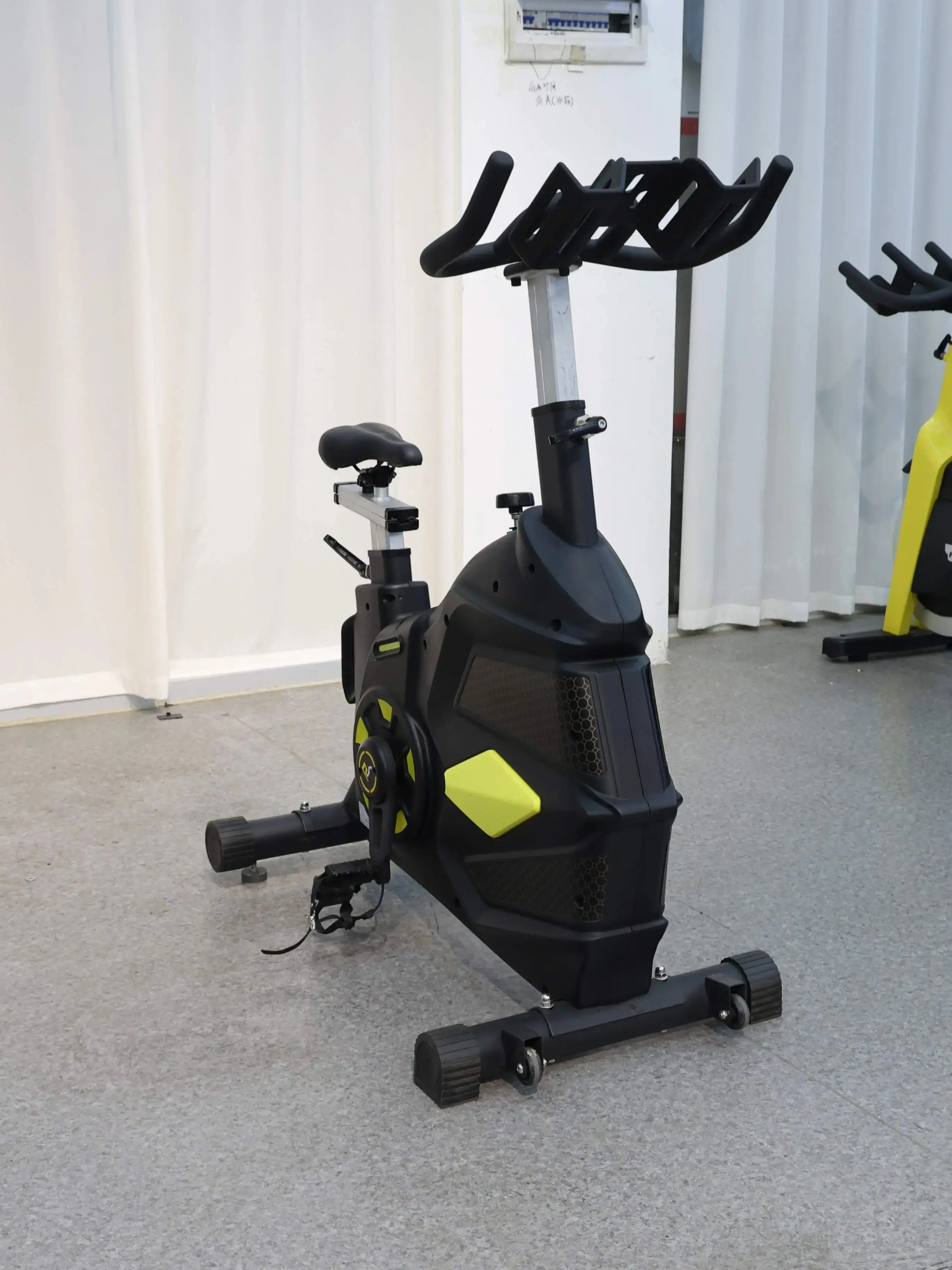 Palestra Fitness Ce Steelhome Fitness Vendita Calda Spinning Bike Magnetico All'Ingrosso Esercizio Spin Bike Qualità Sport Spin Bike