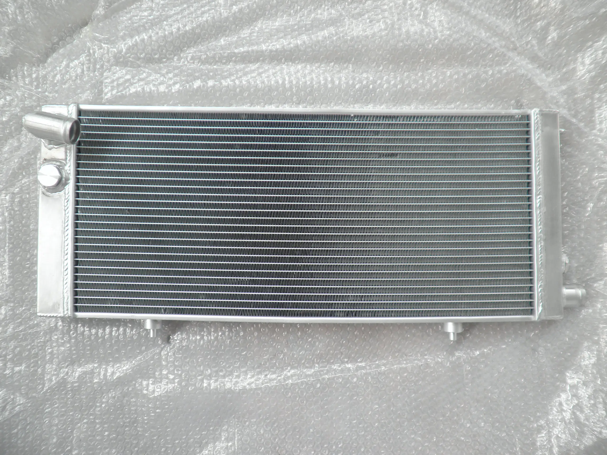 Radiatore In Alluminio Per Peugeot 205 Gti 1.6 / 1.9 E 1.8 Diesel Manuale 1984-1994 85
