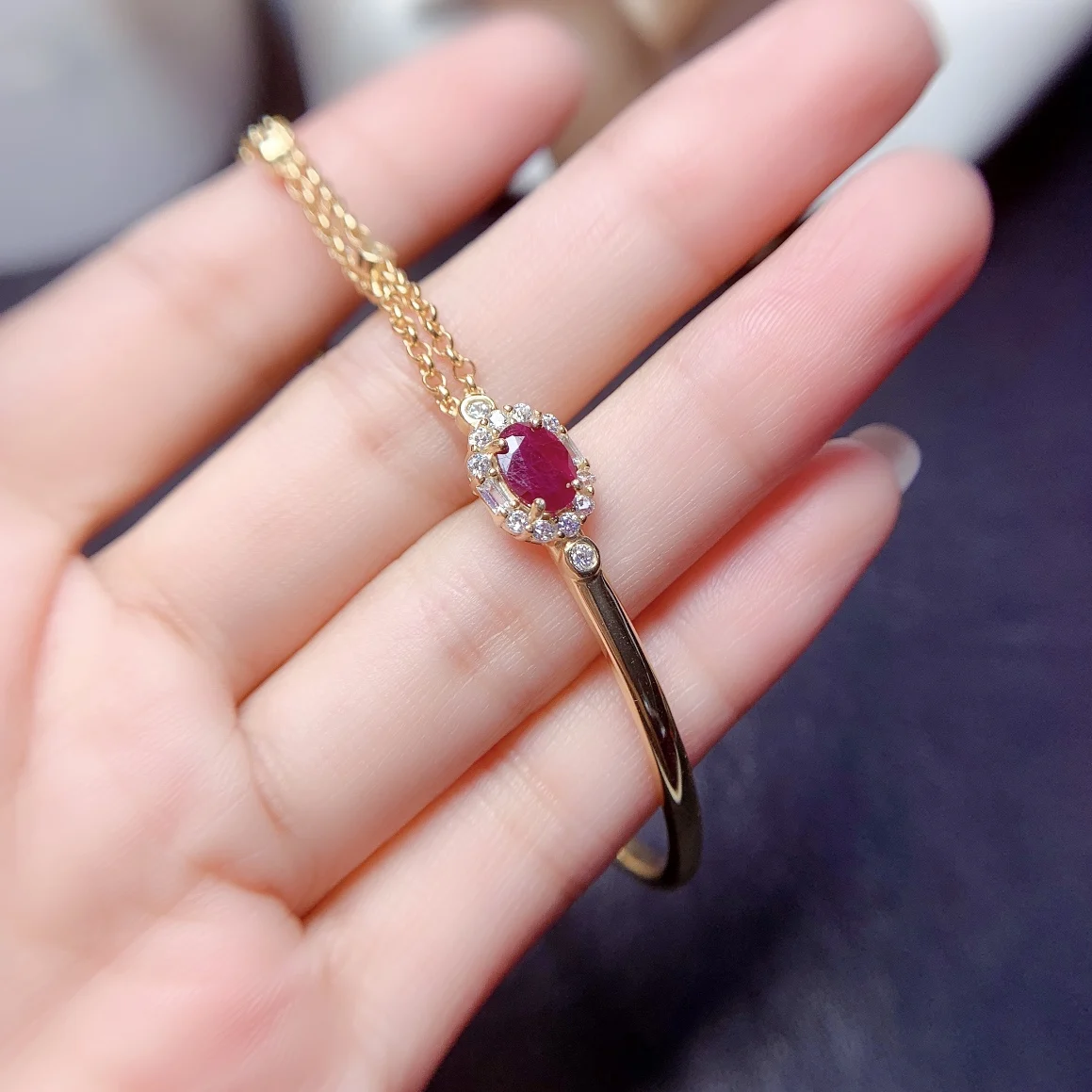 925 Argento Seiko Bangle Half Bangle 5X7Mm Set Di Gemme Di Rubino Naturale Per Un Elegante Regalo Di Festa Della Ragazza Ornamento A Mano