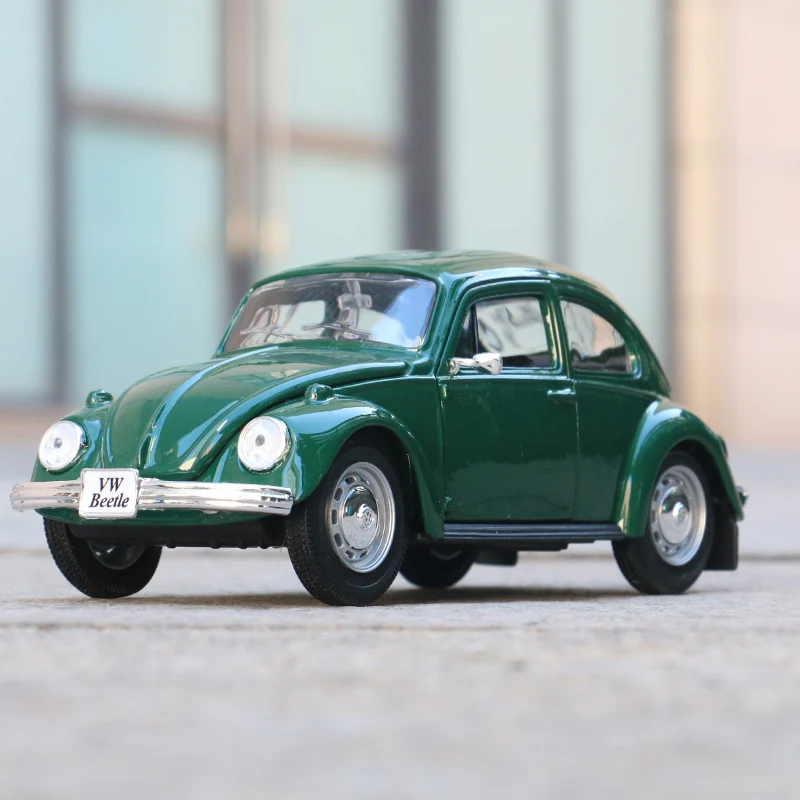 Maisto 1:24 Volkswagen-Beetle Classic Simulation Alloy Car Model Crafts Decoration Collection Toy Tools Gift