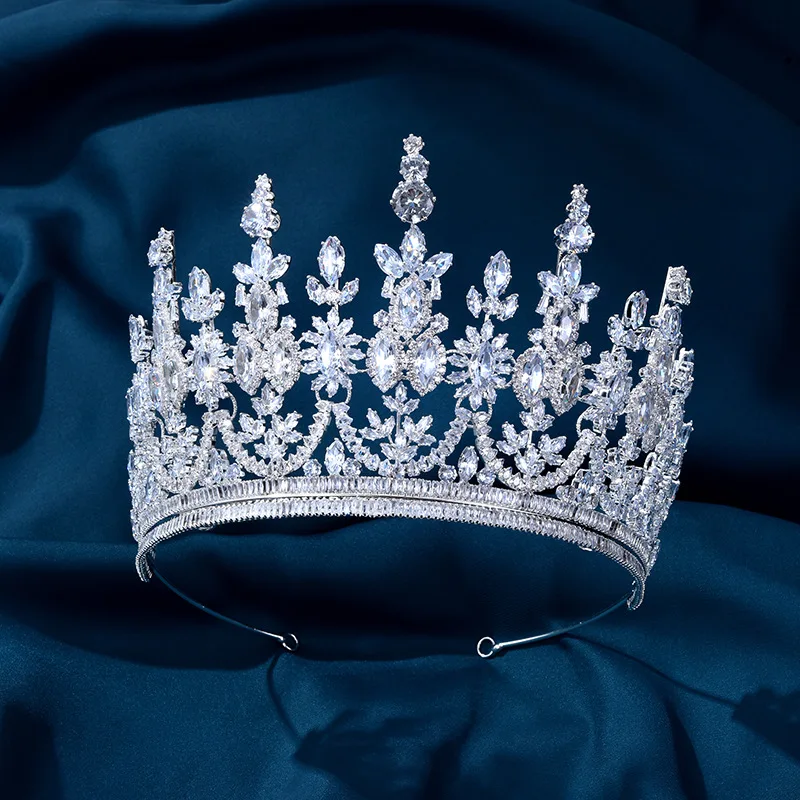 Miss Universe Royal Queen Diadem Cubic Zirconia Corone Da Sposa Gioielli Donna Sliver Pageant Diadem Wedding Copricapo Europeo