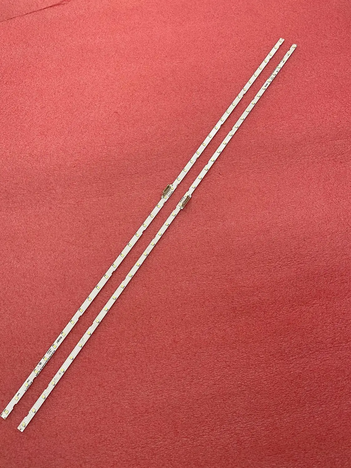 Striscia Di Retroilluminazione A Led Per Samsung Ue55Nu7100K Ue55Nu7090 Ue55Nu7100 Ue55Nu7105 Un55Nu7050 Bn96-45913A 46033A Ue55Nu7170 Ue55Nu7300