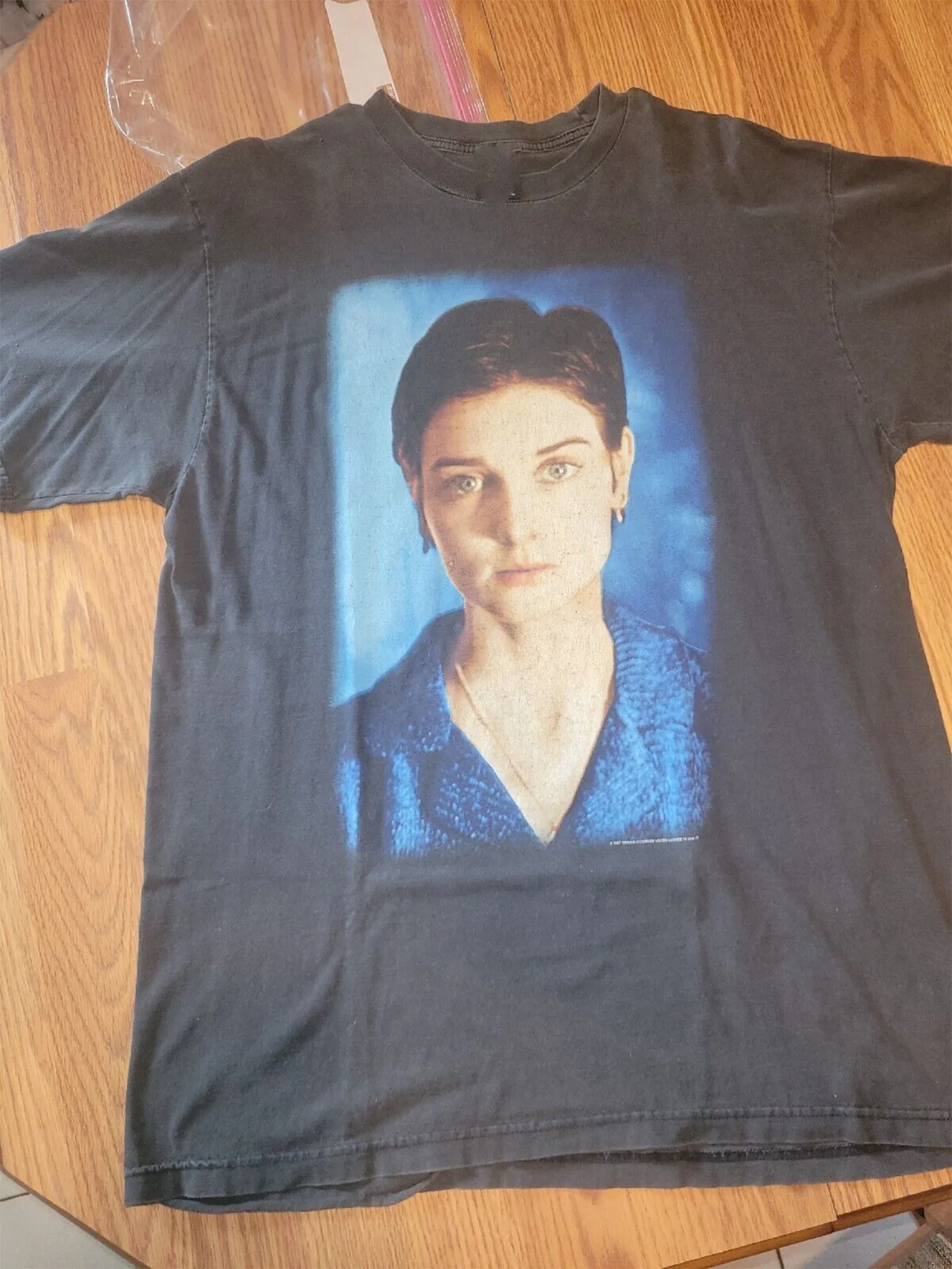 T-Shirt Vintage 1997 Sinead O Connor Gospel Oak Tour Band Album Cg638