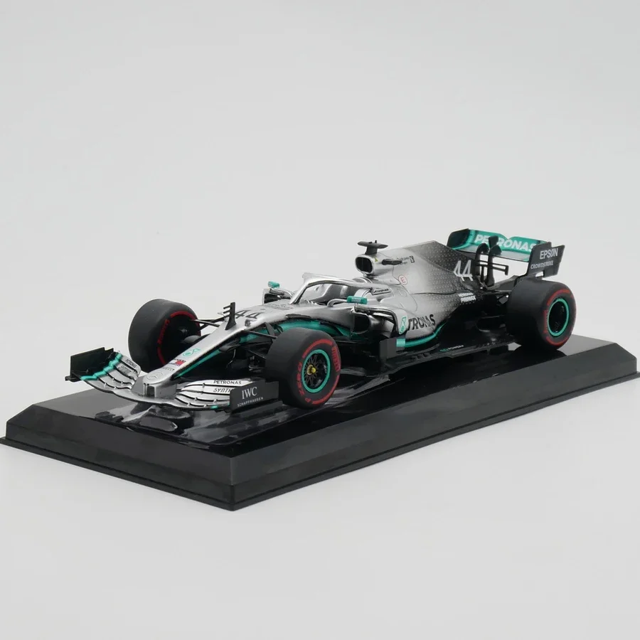 Ixo 1:24 Scala Pressofuso Lega Banz W10 Lewis Hamilton 2019 F1 Giocattolo Da Corsa Modello Di Auto Classica Collezione Per Adulti Souvenir Regalo Disp