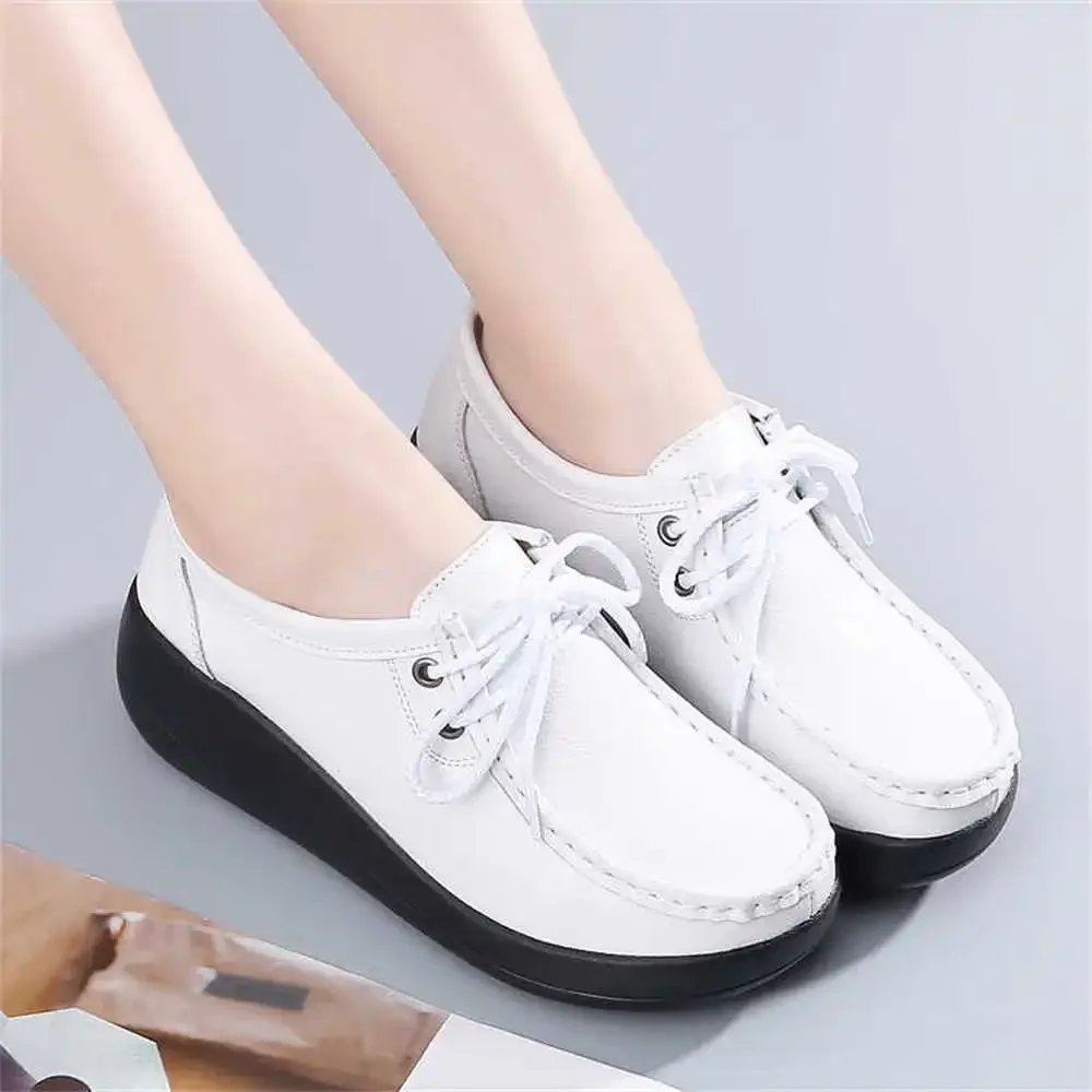 Numero 36 Plateforme Sneakers Red Flats Boots Taglia 46 Designer Luxury Woman Shoes Sports Tenise Twnis Vzuttya Vintage