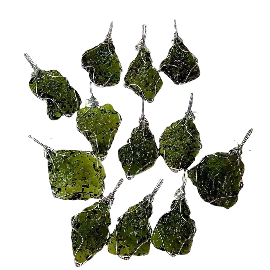 2021 Moldavite Verde Meteorite Ceca Impatto Vetro Pietra Grezza Filo Di Rame Tessitura 001