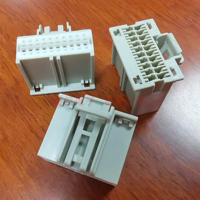 1Pc Per Lincoln Revel Amplifica Il Terminale Del Connettore Della Spina Grigia 2 X10 20Pin