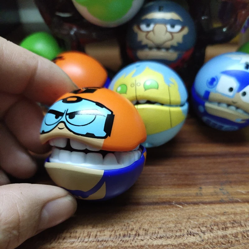 2Pcs Cartoon Carzy Battle Surprise Bite Ball Bomb Figure Explosion Brawler Ball Model Rare Limited Collection Toy For Kid Boy
