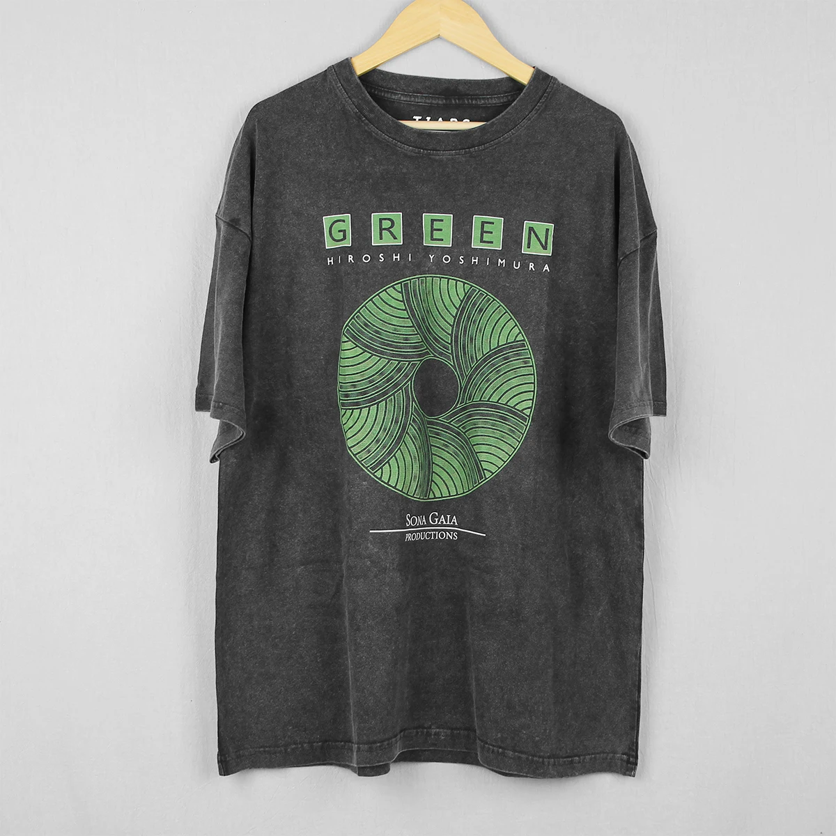 Hiroshi Yoshimura T-Shirt Verde Inoyama Land Brian Eno Lavato Sciolto Spalla Scesa Retro Uomo Estate T-Shirt Oversize In Cotone