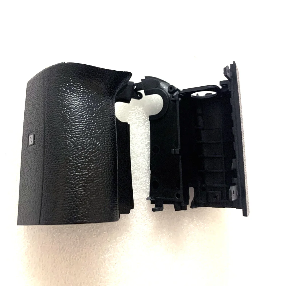 Nuovo Per Nikon D7200 Grip Body Hand Rubber Cover Unit Camera Part + Tape