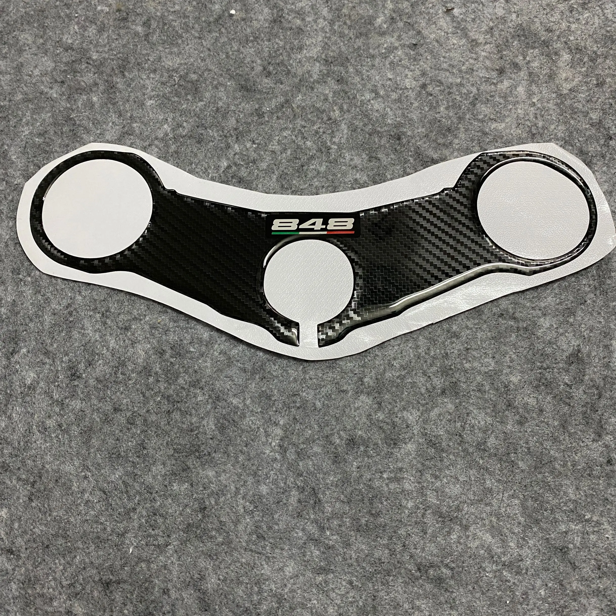 3D Carbon-Look Top Triple Clamp Yoke Defender Caso Superiore Di Collegamento Sticker Samsung Board Decal Per Ducati