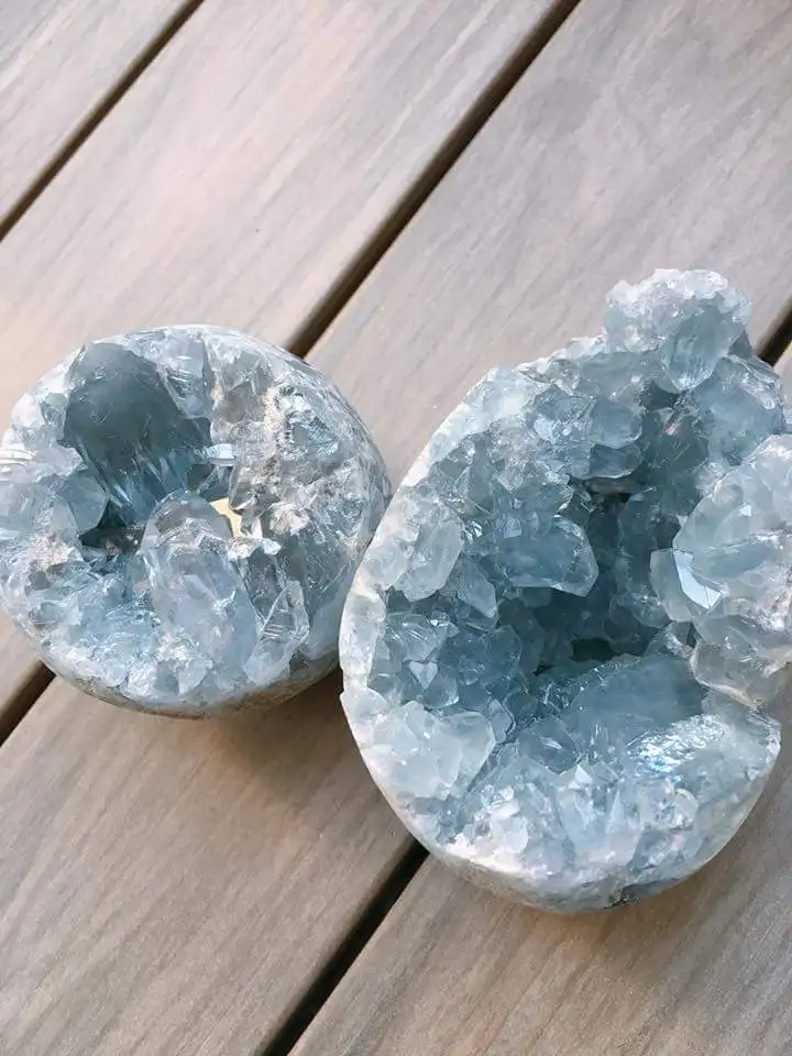 2 Pezzi Bella Celestine Geode Bambino Uovo Blu Celestine Geode Dal Madagascar
