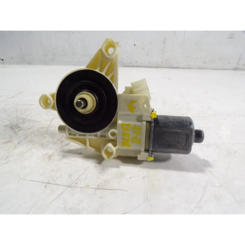 Anteriore Sinistro/A2048200242/971218100/A2049200242 / 17151196 Motore Serve Per Mercedes-Benz Classe C (W204) Coupe C 220 Cdi Blueefficiency (204.302