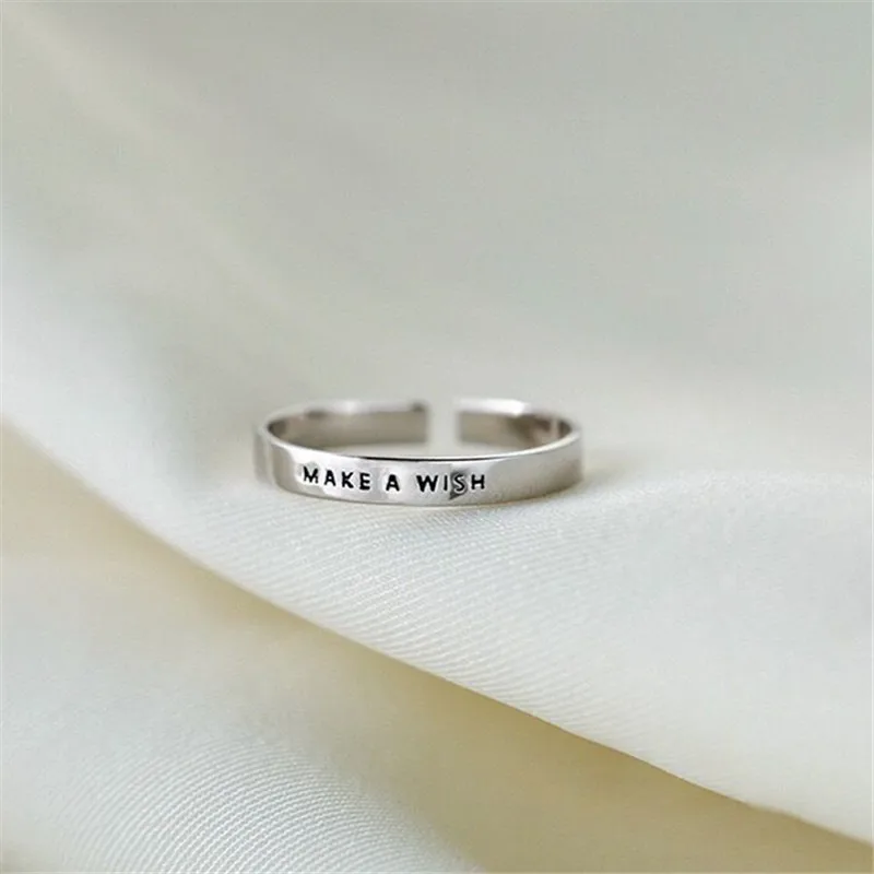 2022 New Simple Make A Wish Matte Letter Ring Per Donna Uomo Retro Creative Opening Finger Rings Regali Di Gioielli Per Feste