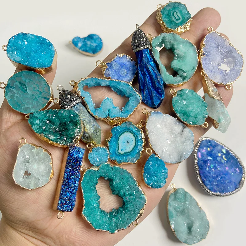 1 Pz Blu Naturale Druzy Pietra Pendente Connettore Metallo Minerale Campione Agate Di Cristallo Fetta Pendente Fascino Geode Grezzo Per Gioielli
