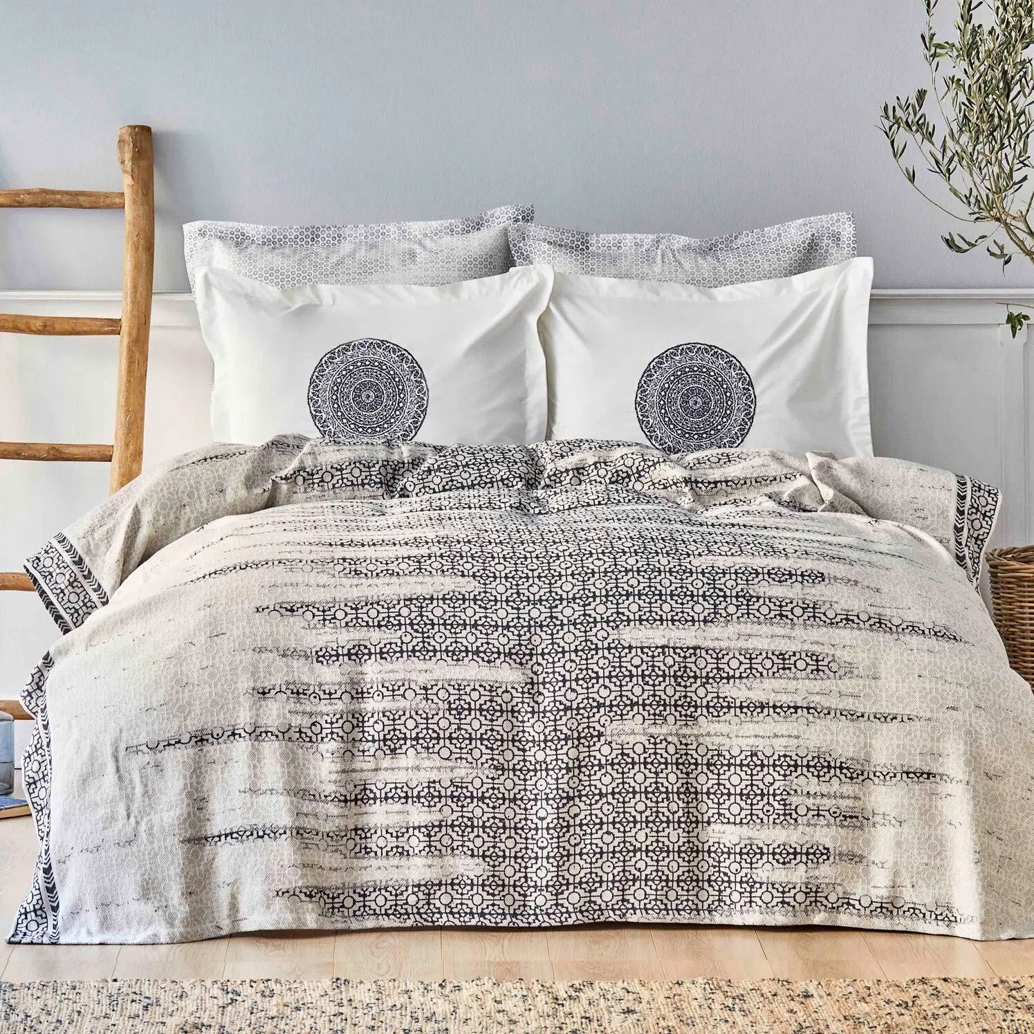 Karaca Home Calipso Indigo Imentift Kiacilik Set Di Gusci Pamuklu Calipso Tasarım Kumahao Yastık Lülüks Nevresim Takımova Ev Tekstili
