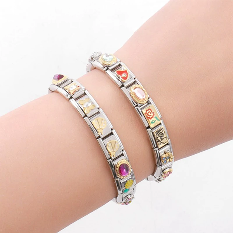 Top Fashion Eye Moon Star Fish Spider Poker Queen Charm Collegamenti Italiani Fit Bracciale Making