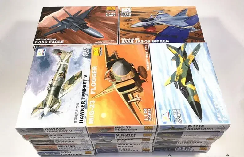 25Pcs 1/144 Plastica Assemblare Fighter Military Assembly Aircraft Model Usa Ussr Uk Wii Plane Mini Sand Table Toy